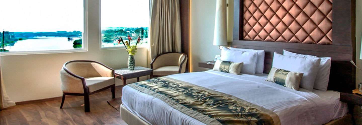 Clarks Avadh, Lucknow